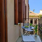 Apartment Odyssey Studios *