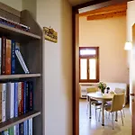 Odyssey Studios Apartment *