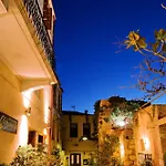 Apartment Odyssey Studios