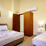 Odyssey Studios Apartment *