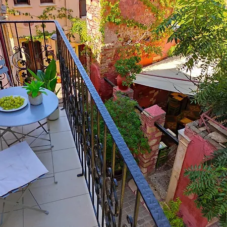 Odyssey Διαμέρισμα