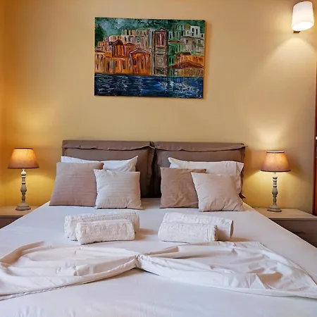 Odyssey Διαμέρισμα *